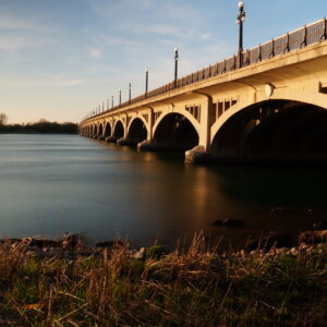 Entrance to Belle Isle - MacAuthur Bridge Time Lapse
